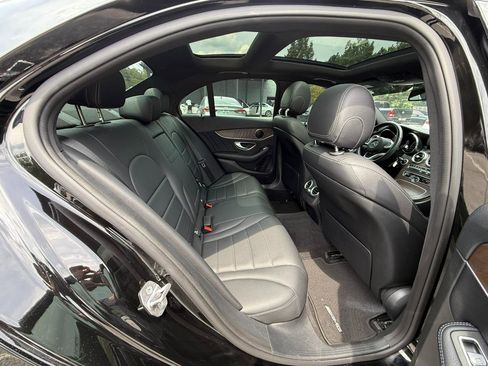 Used 2018 Mercedes-Benz C 300 Sedan image 13