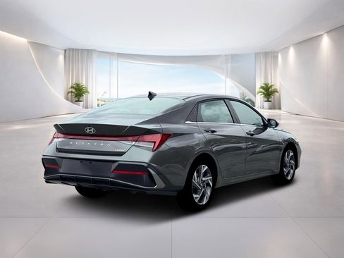 New 2026 Hyundai Elantra Limited FWD image 7