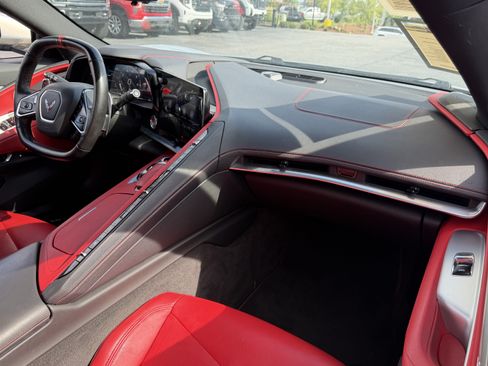 Used 2023 Chevrolet Corvette Stingray Preferred Cpe w/ 2LT RWD image 37