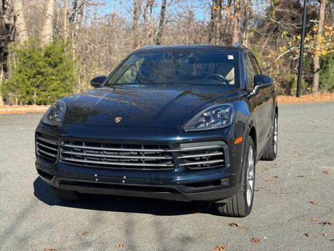 Used 2019 Porsche Cayenne image 3