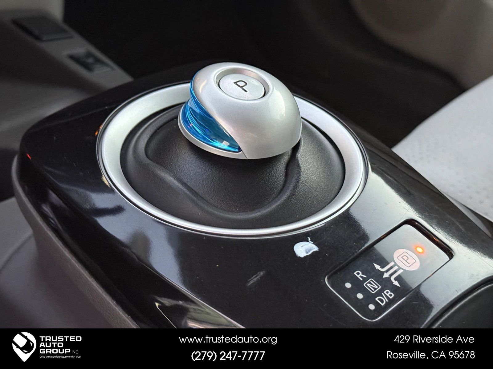 Used 2013 Nissan Leaf SV FWD image 14