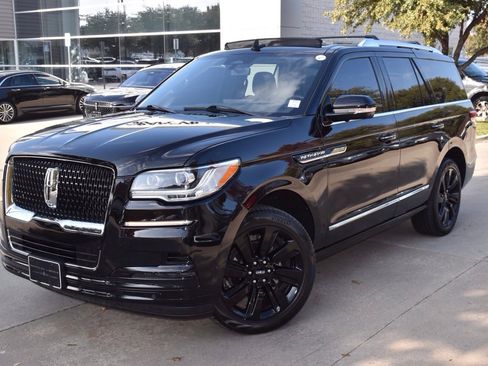 Certified 2024 Lincoln Navigator Reserve image 42