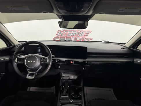 Used 2025 Kia K5 LXS FWD image 11