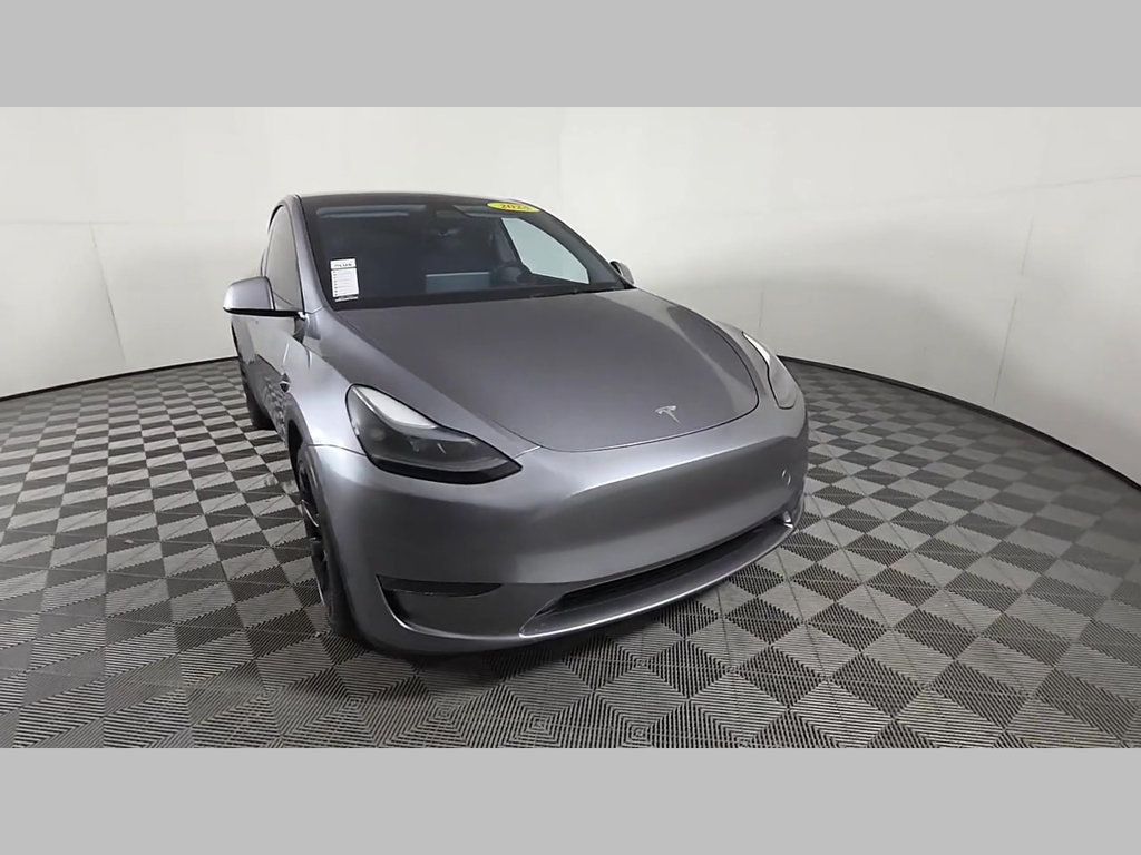 Used 2025 Tesla Model Y Long Range AWD/4WD image 36