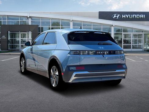 New 2026 Hyundai Ioniq 5 SEL image 5