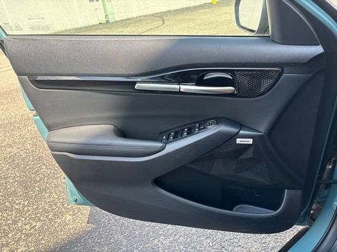 Certified 2025 Kia Seltos SX AWD/4WD image 28