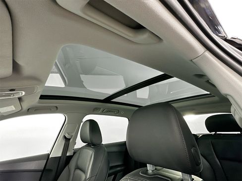 Used 2023 Audi Q7 3.0T Premium Plus image 23