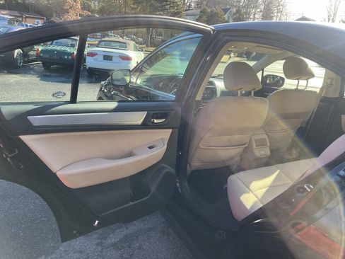 Used 2018 Subaru Legacy 2.5i Premium w/ Eyesight & BSD & Rcta & HBA image 11