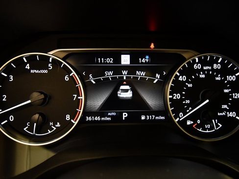 Used 2023 Nissan Rogue SL w/ SL Premium Package image 23