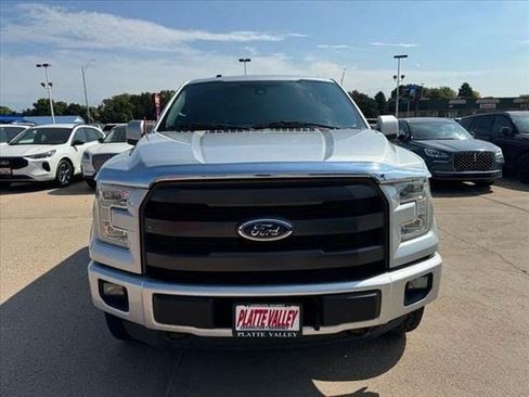 Used 2016 Ford F150 Lariat w/ Equipment Group 502A Luxury AWD/4WD image 2