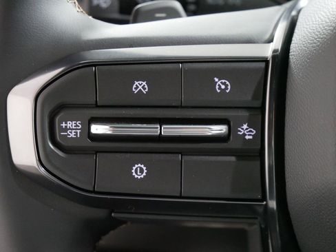 New 2026 GMC Acadia AT4 image 21