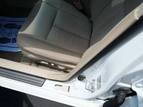 Used 2013 Nissan Altima 2.5 SL FWD image 15