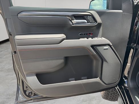 New 2025 GMC Sierra 1500 AT4 w/ AT4 Premium Package image 33