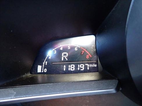 Used 2014 MAZDA MAZDA3 i Grand Touring image 23