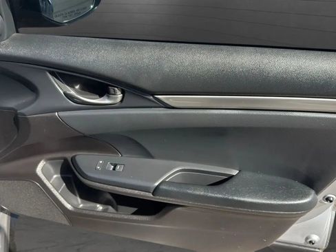 Used 2020 Honda Civic Sport image 37