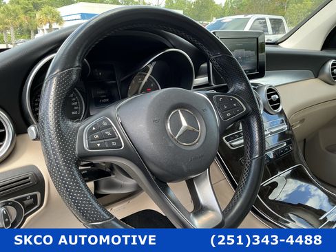 Used 2019 Mercedes-Benz GLC 300 image 19