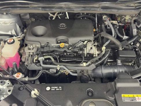 Used 2021 Toyota Sienna Limited FWD image 39