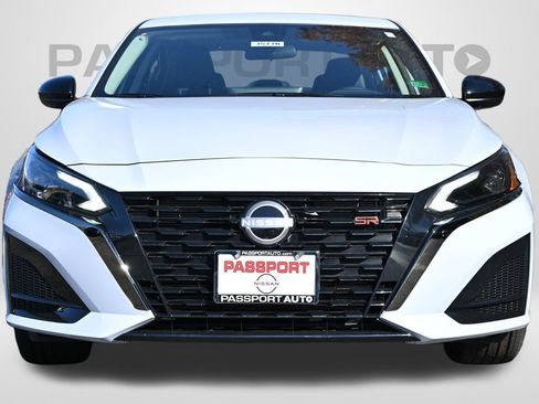 New 2025 Nissan Altima 2.5 SR w/ SR Premium Package image 2