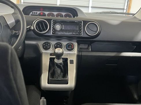 Used 2008 Scion xB image 7