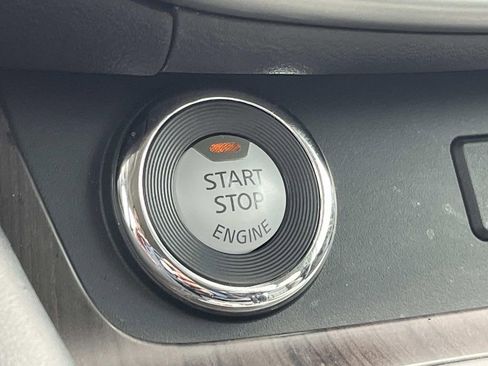 Used 2023 Nissan Murano Platinum w/ Cargo Package image 33