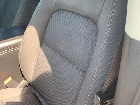 Used 2020 Chevrolet Colorado LT RWD image 10