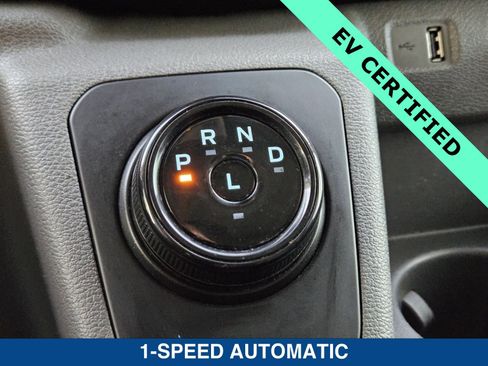 Used 2022 Ford E-Transit Low Roof image 32