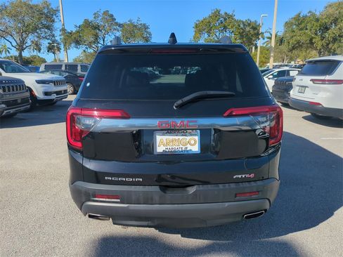 Used 2022 GMC Acadia AT4 w/ Technology Package image 7