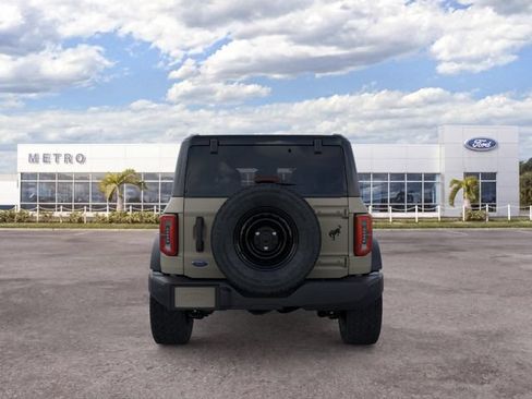 New 2026 Ford Bronco Outer Banks AWD/4WD image 12