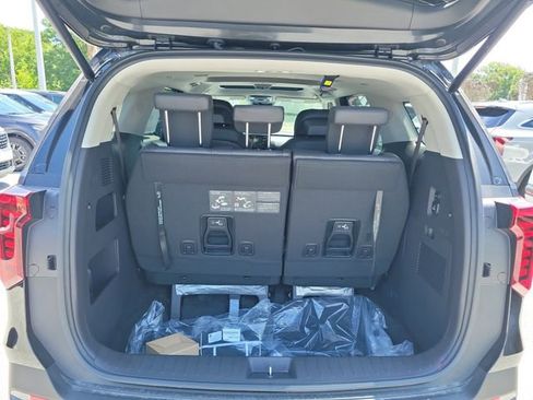 New 2026 Kia Carnival SX Prestige FWD image 8