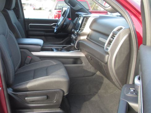 Used 2019 RAM 1500 Big Horn image 13