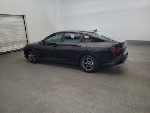 Used 2025 Kia K4 FWD image 3