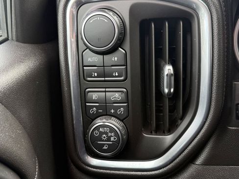 Used 2019 Chevrolet Silverado 1500 High Country AWD/4WD image 27