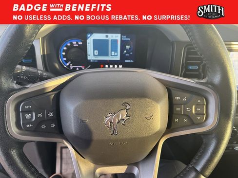 Certified 2023 Ford Bronco Black Diamond image 16