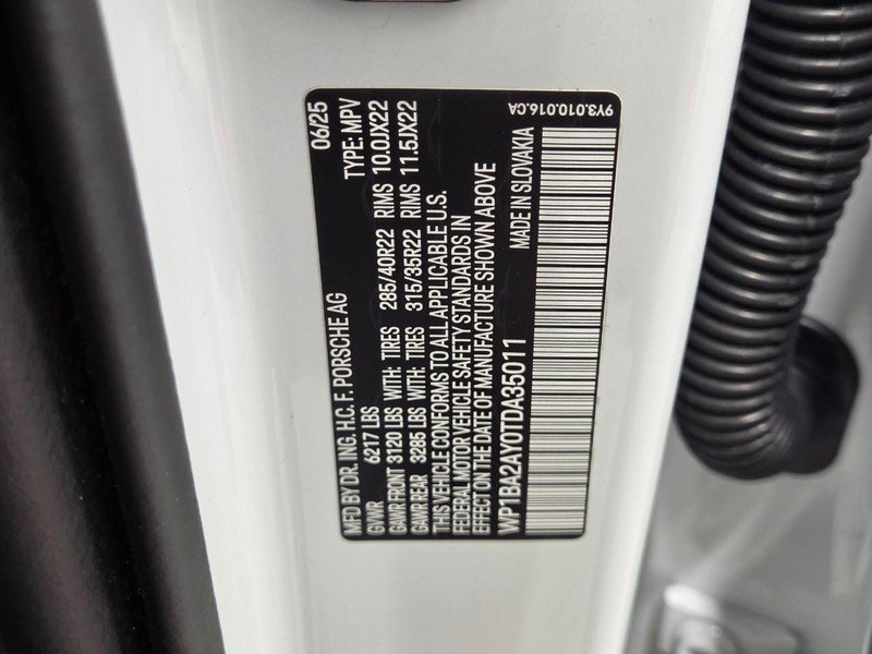 Certified 2026 Porsche Cayenne Coupe AWD/4WD image 26