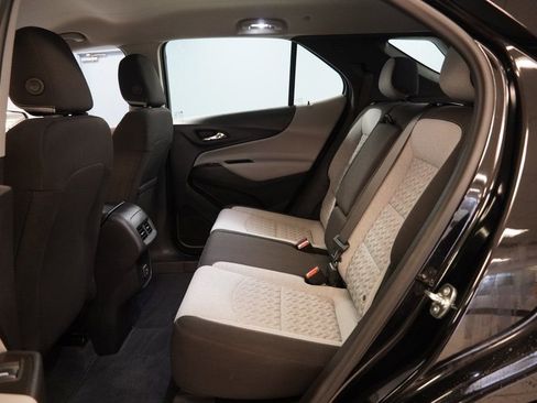 Used 2024 Chevrolet Equinox LS image 25