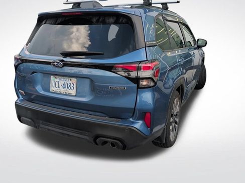 Used 2025 Subaru Forester Touring AWD/4WD image 3