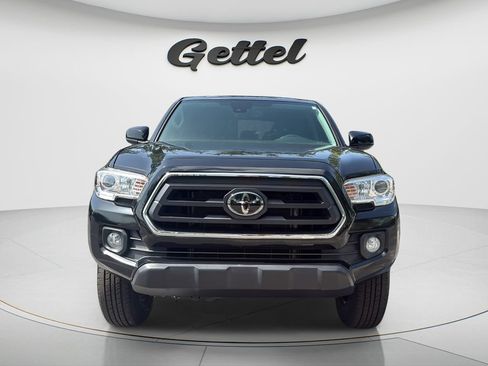 Used 2021 Toyota Tacoma SR5 RWD image 2