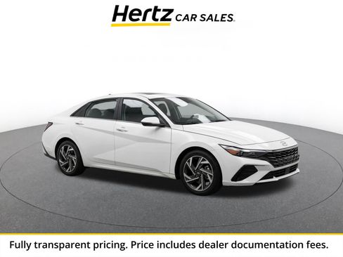 Used 2025 Hyundai Elantra SEL FWD image 1