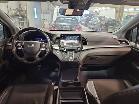 Used 2018 Honda Odyssey EX-L image 11