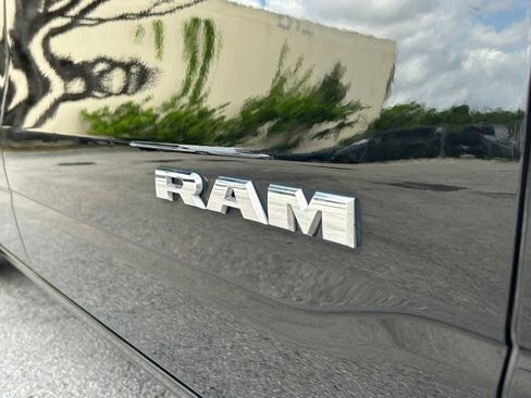 Certified 2022 RAM 1500 Big Horn AWD/4WD image 17