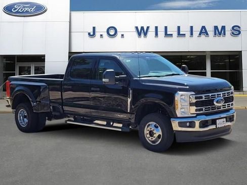 New 2026 Ford F350 XLT AWD/4WD image 1