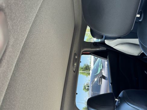Used 2019 Hyundai Santa Fe Limited FWD image 23