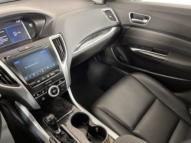 Used 2020 Acura TLX FWD image 31