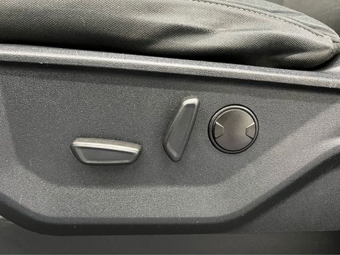 Used 2022 Ford F150 XLT w/ Equipment Group 302A High image 5