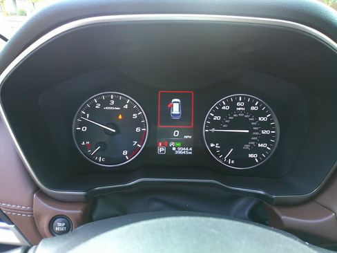 Used 2022 Subaru Outback Touring XT image 19