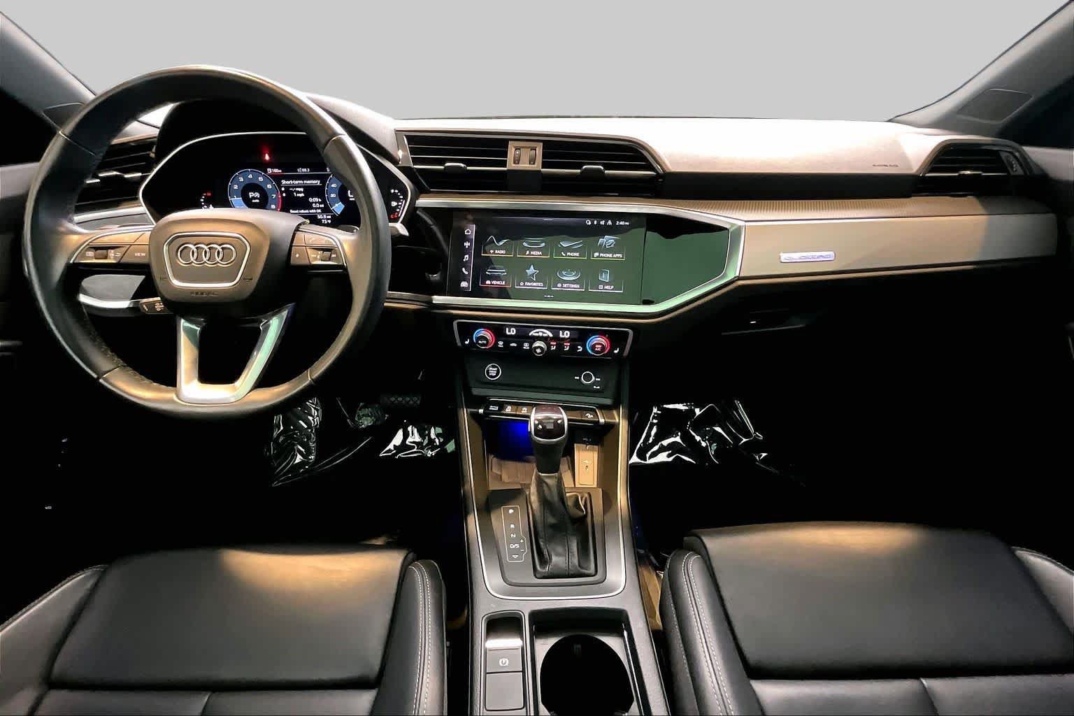 Certified 2024 Audi Q3 2.0T Premium Plus w/ Premium Plus Package AWD/4WD image 16