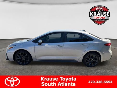 Used 2024 Toyota Corolla SE FWD image 4