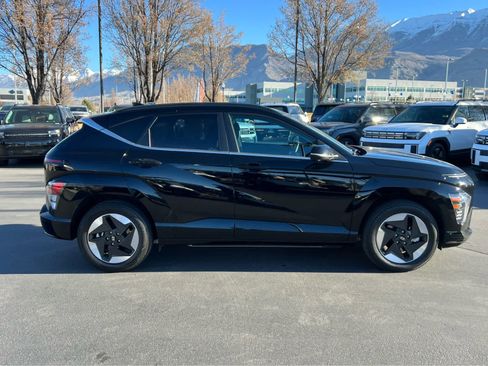 Certified 2024 Hyundai Kona Limited image 6