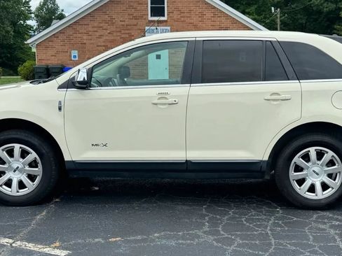 Used 2008 Lincoln MKX 2WD image 3