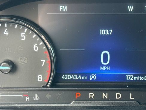 Used 2023 Ford Explorer XLT w/ Equipment Group 202A AWD/4WD image 33